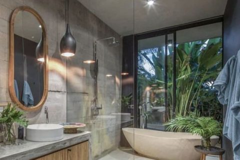 Xu hướng thiết kế phòng tắm bằng kính gây sốt dạo gần đây có gì mới?