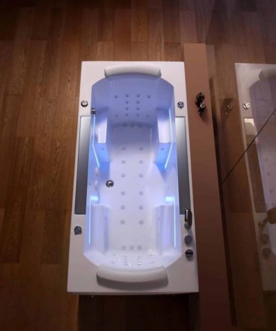 Bồn tắm massage Daros DR-1867