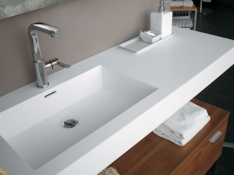Lavabo âm bàn là gì