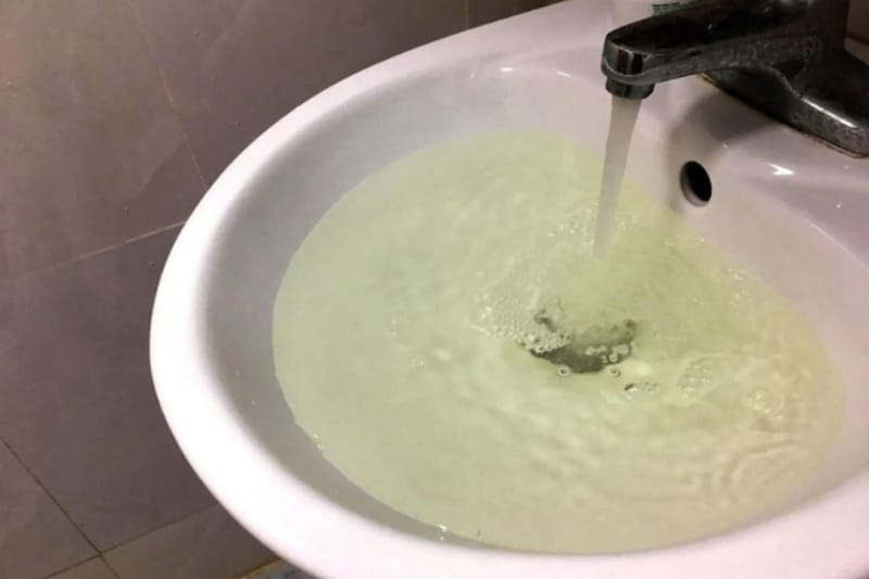 xử lý lavabo bị tắc nghẽn