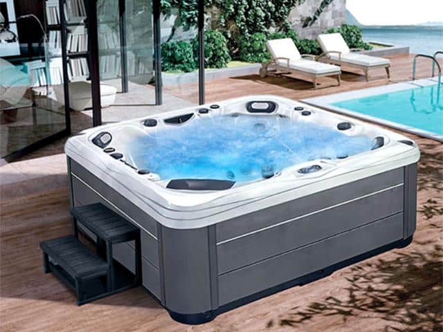 Phân biệt bồn sục Jacuzzi và bồn tắm massage