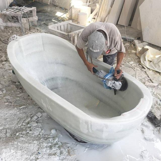 Các loại đá tự nhiên phổ biến để làm bồn tắm