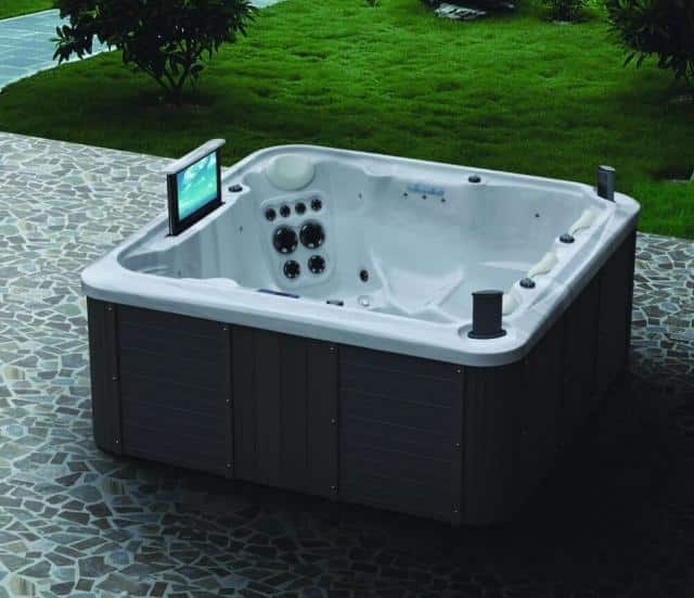 Cách vệ sinh bộ lọc Jacuzzi